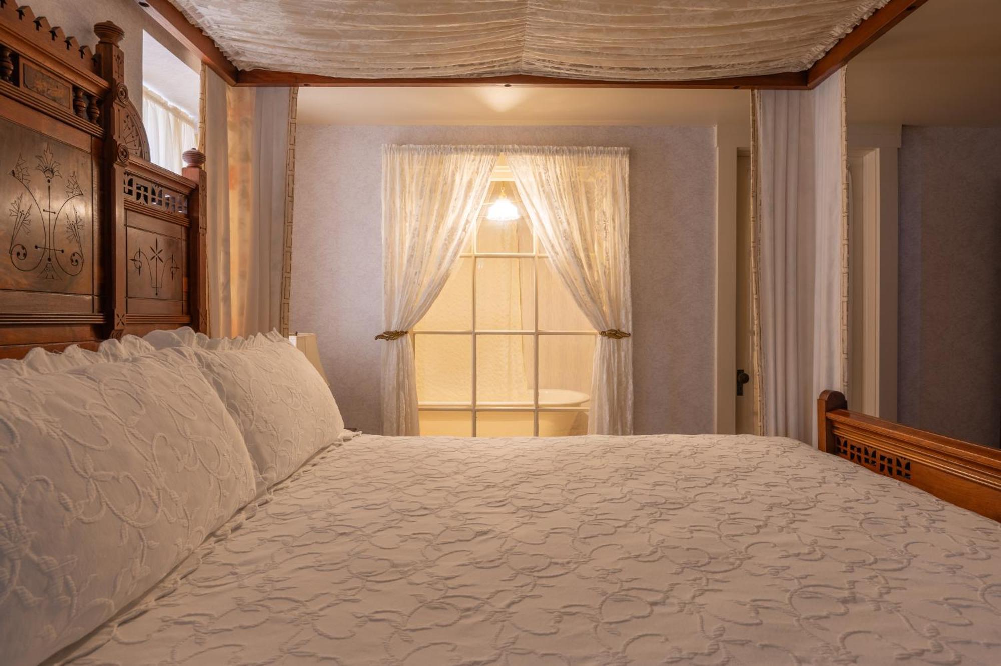 Martine Inn Пасифик Гроув Екстериор снимка