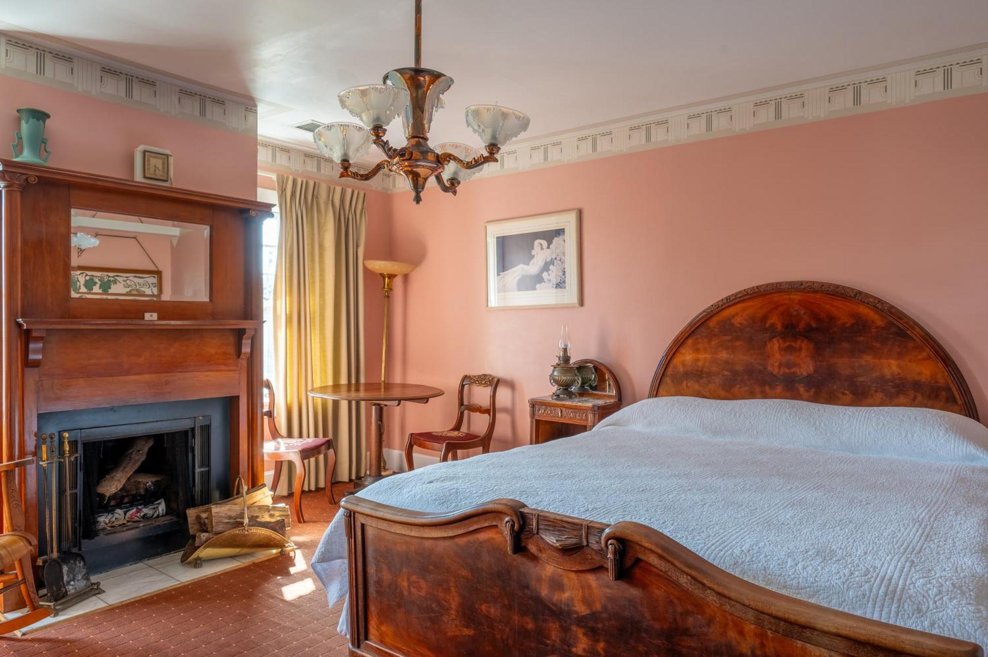Martine Inn Пасифик Гроув Екстериор снимка