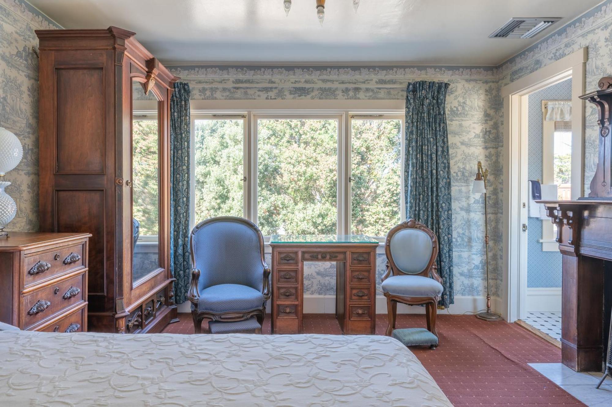 Martine Inn Пасифик Гроув Екстериор снимка