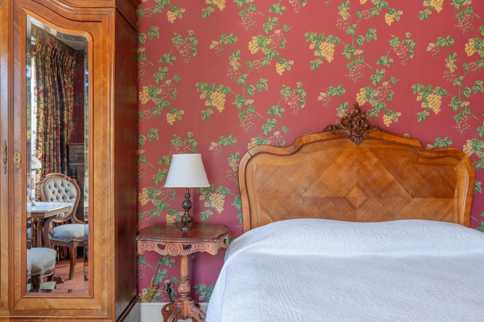 Martine Inn Пасифик Гроув Екстериор снимка