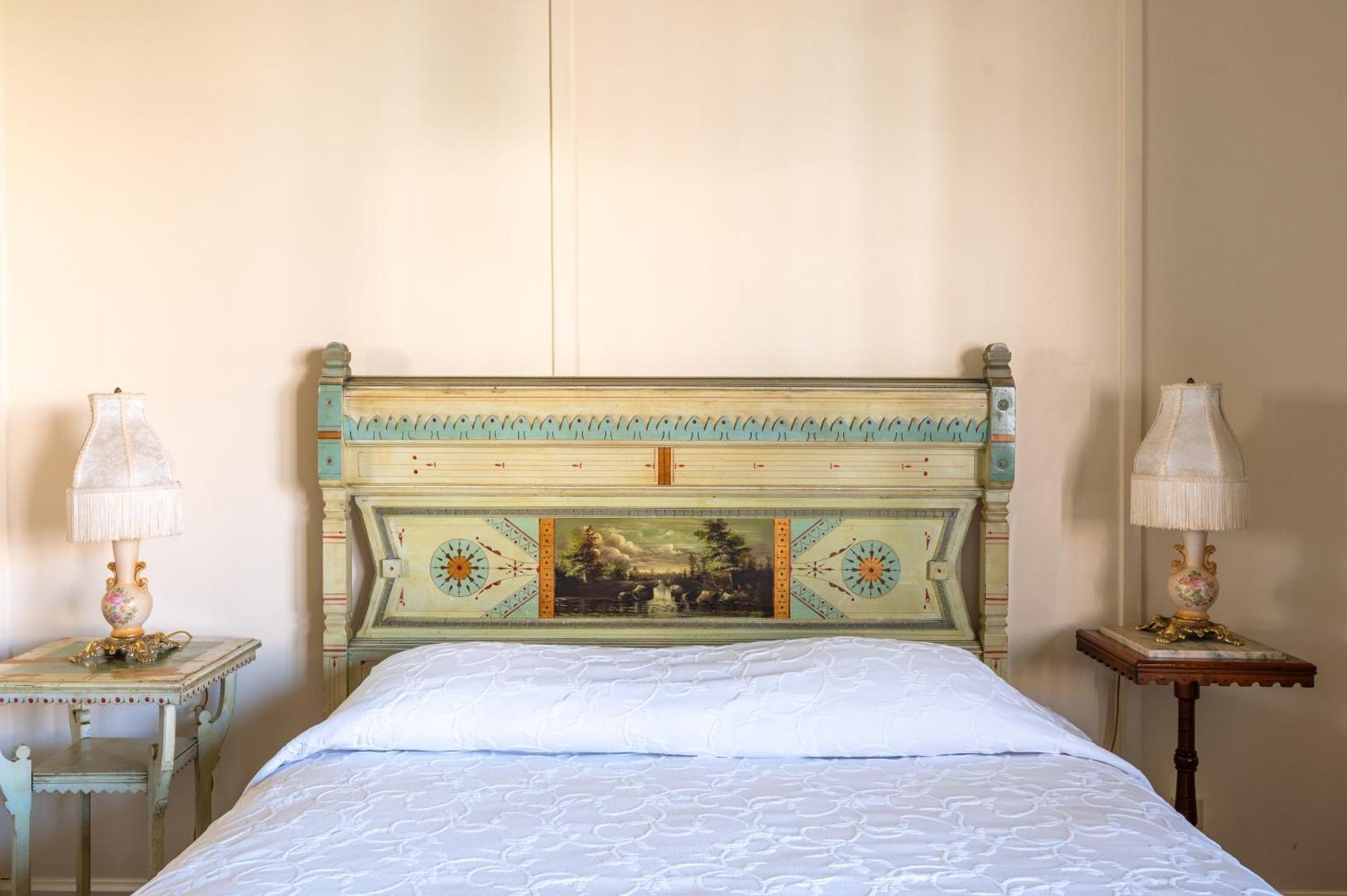 Martine Inn Пасифик Гроув Екстериор снимка