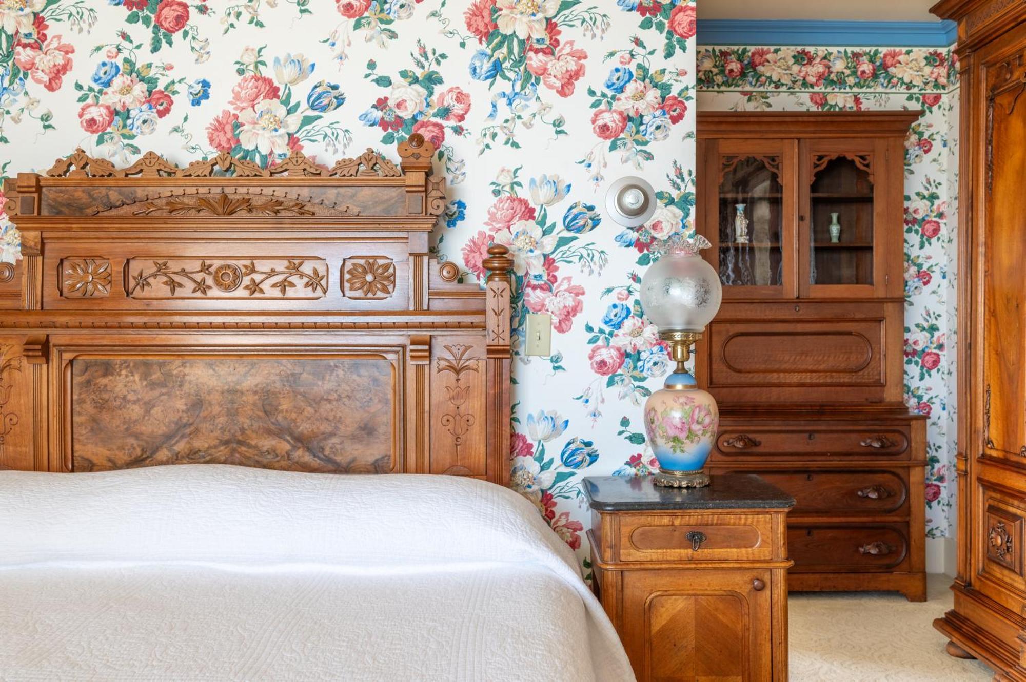 Martine Inn Пасифик Гроув Екстериор снимка