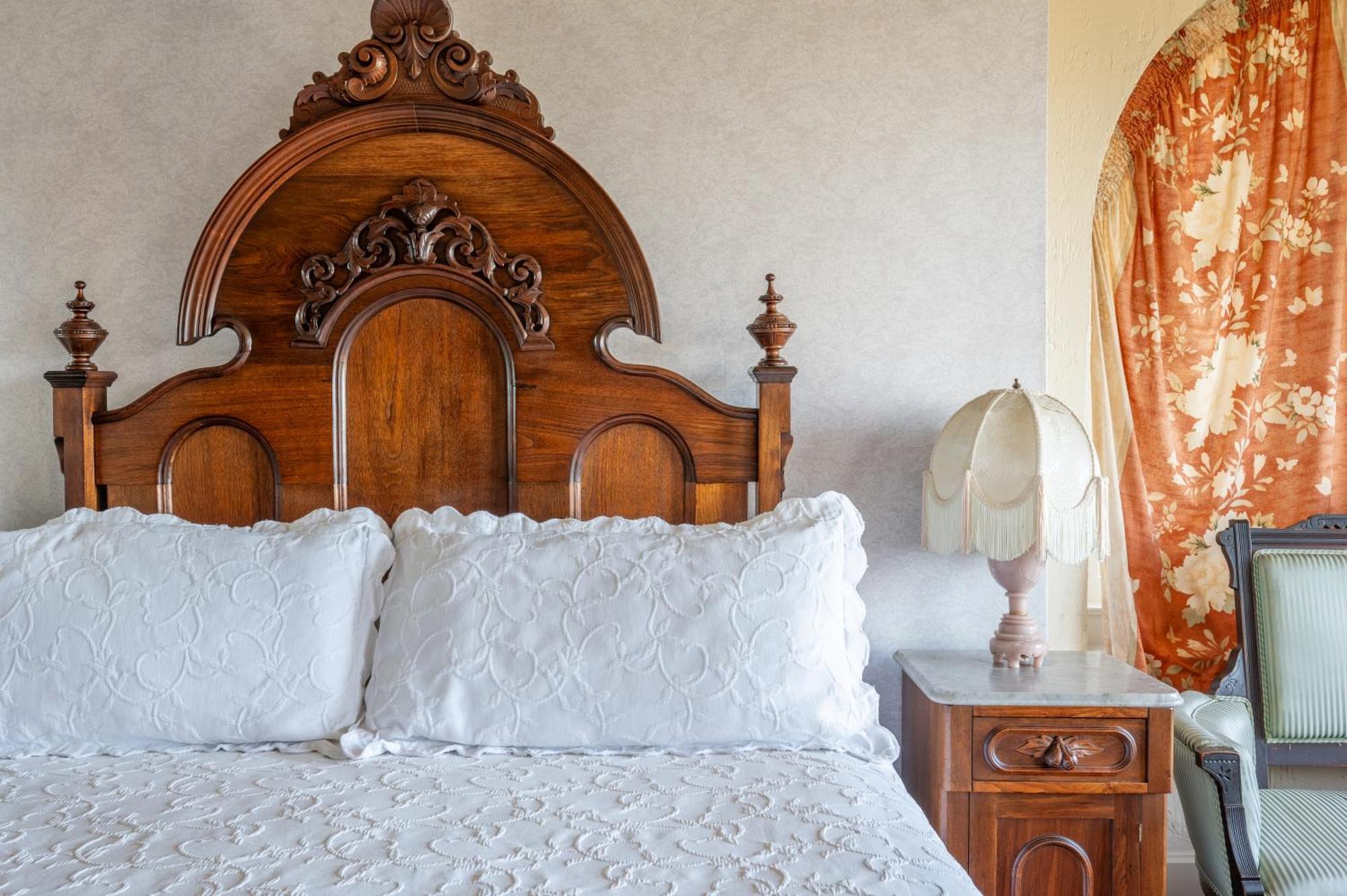 Martine Inn Пасифик Гроув Екстериор снимка